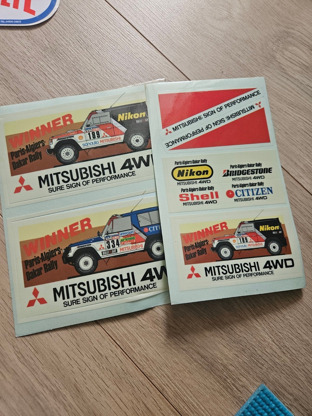Mitsubishi 4WD auto stickers, Ophalen of Verzenden, Zo goed als nieuw