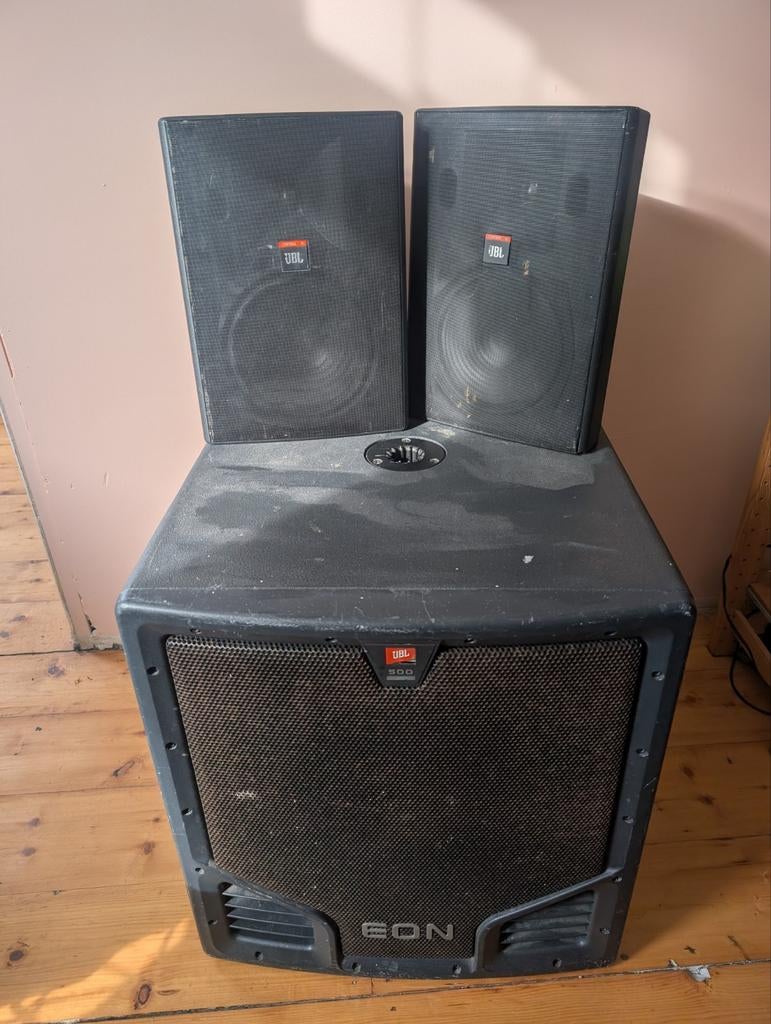 JBL 2.1 set subwoofer eon 518s en JBL tops, Ophalen, Gebruikt, 120 watt of meer, Subwoofer