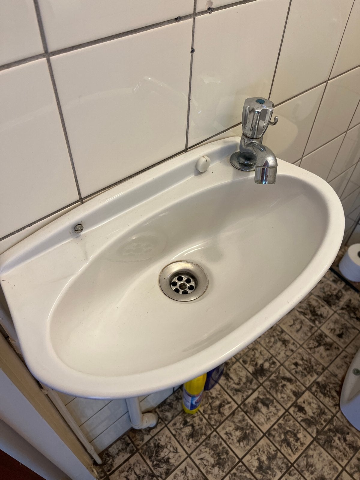 Gratis Retro jaren 70 wc fonteintje 40,5x23 cm, Doe-het-zelf en Verbouw, Sanitair, Ophalen, Gebruikt, Wastafel