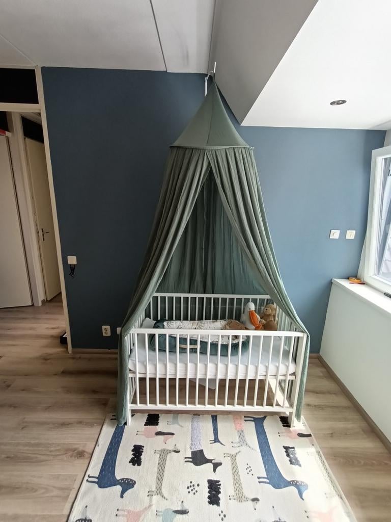 Groen hemeltje met standaard voor babybedje, Ophalen, Zo goed als nieuw