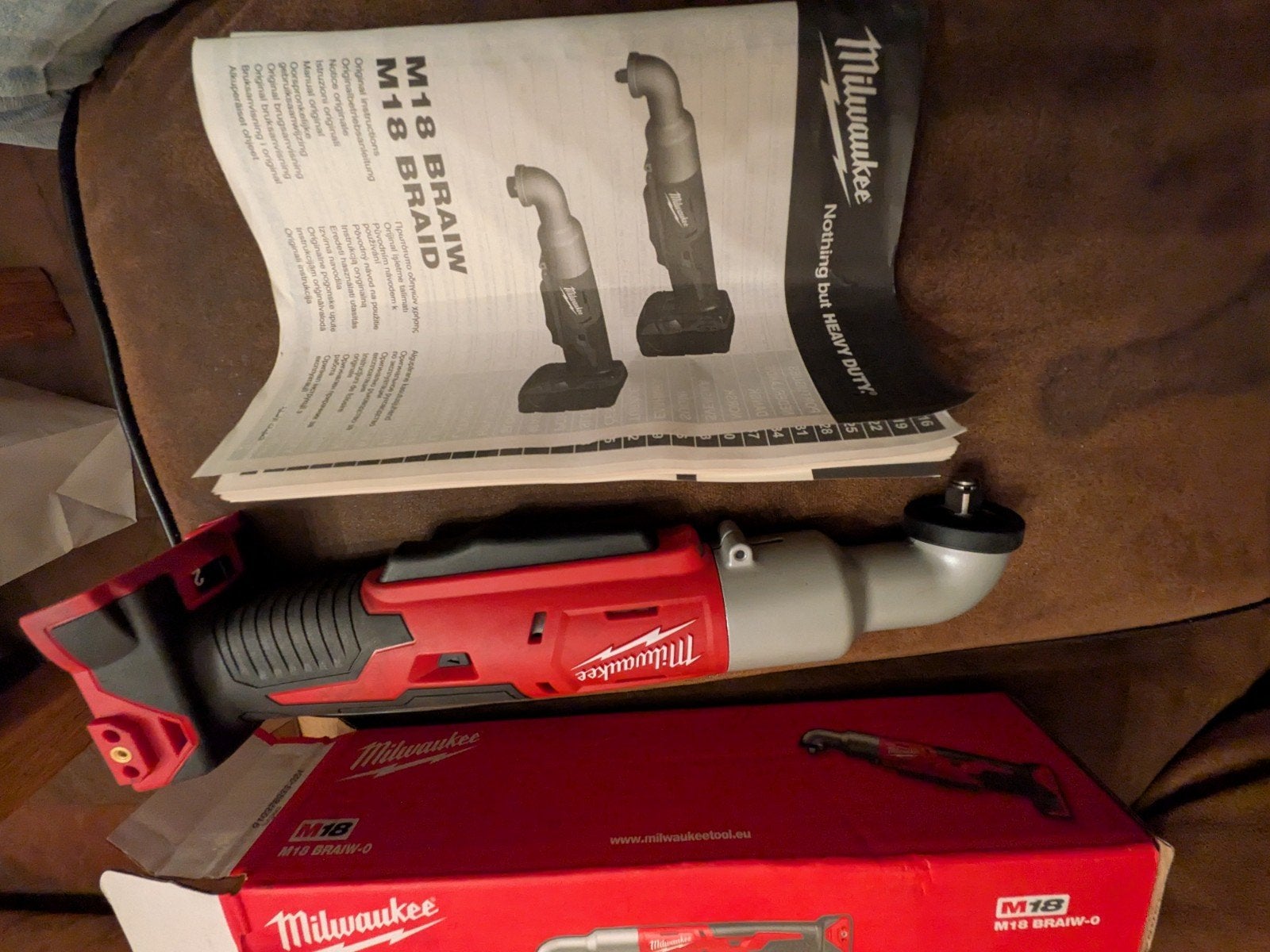 Milwaukee M18 BRAIW-0 Accu Haakse Slagmoersleutel, Doe-het-zelf en Verbouw, Gereedschap | Overige machines, Ophalen of Verzenden