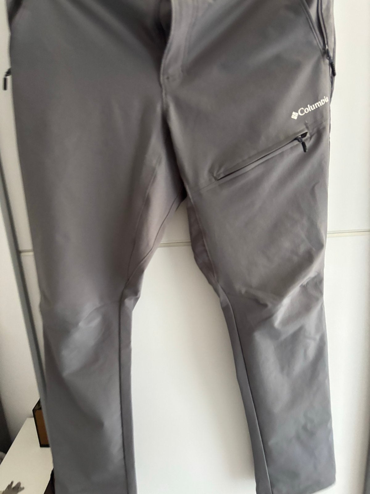 Columbia Cargobroek & shirt - Maat L - Zo goed als nieuw, Ophalen of Verzenden, Zo goed als nieuw, Maat 52/54 (L), Grijs