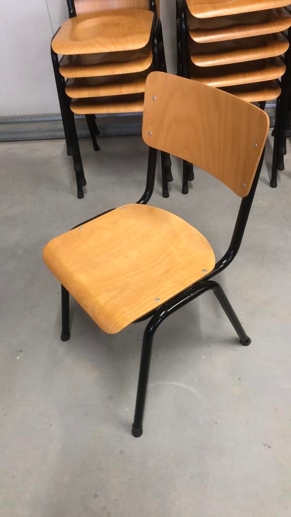 Kantine stoelen, Huis en Inrichting, Stoelen, Ophalen, Zo goed als nieuw, Bruin, Vijf, Zes of meer stoelen
