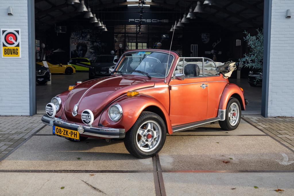 Volkswagen Kever Cabriolet 1303 LS Karmann 60 Jahre Käfer, Auto's, Oldtimers, Achterwielaandrijving, Open dak, Zwart, Cabriolet