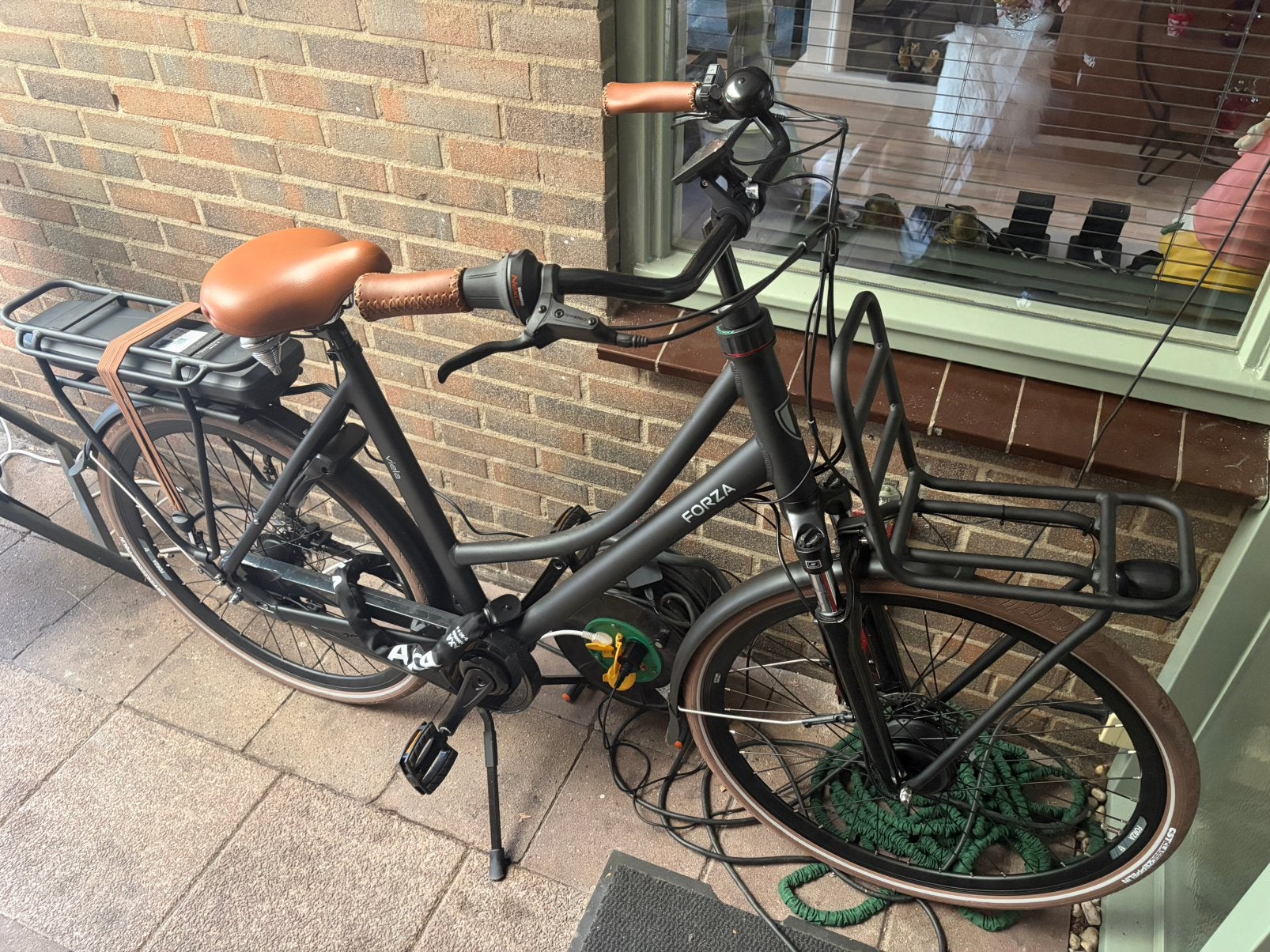 Elektrische fiets, Ophalen, 56 cm of meer, Zo goed als nieuw, Handrem
