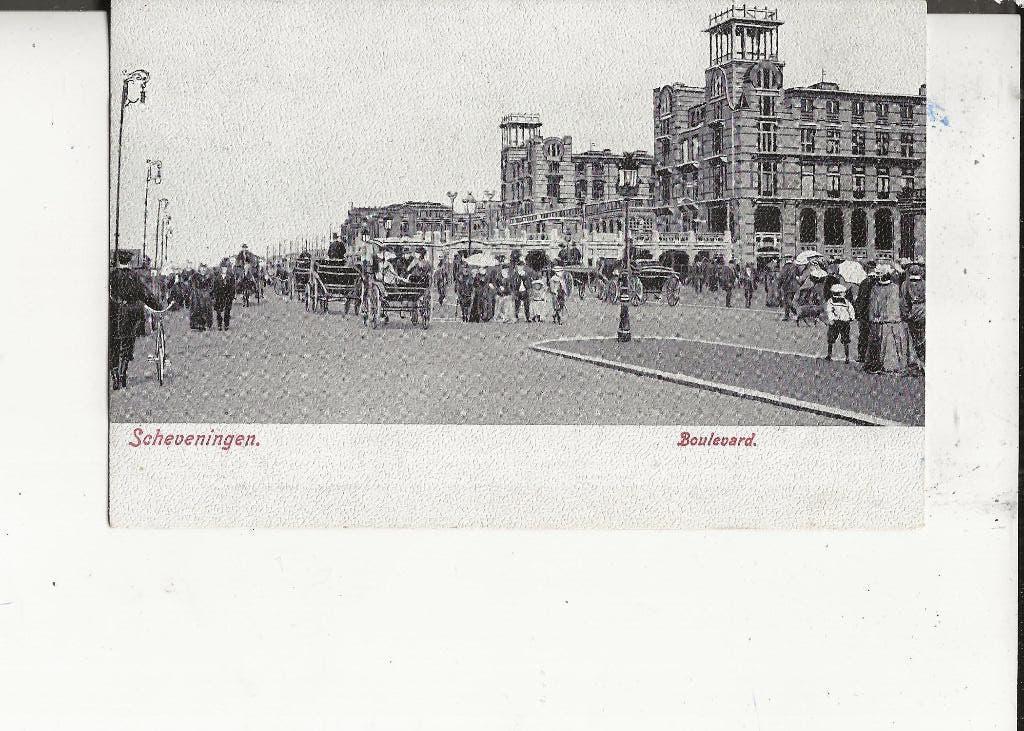 Scheveningen Boulevard met chique publiek, Ophalen of Verzenden, Voor 1920, Ongelopen, Zuid-Holland