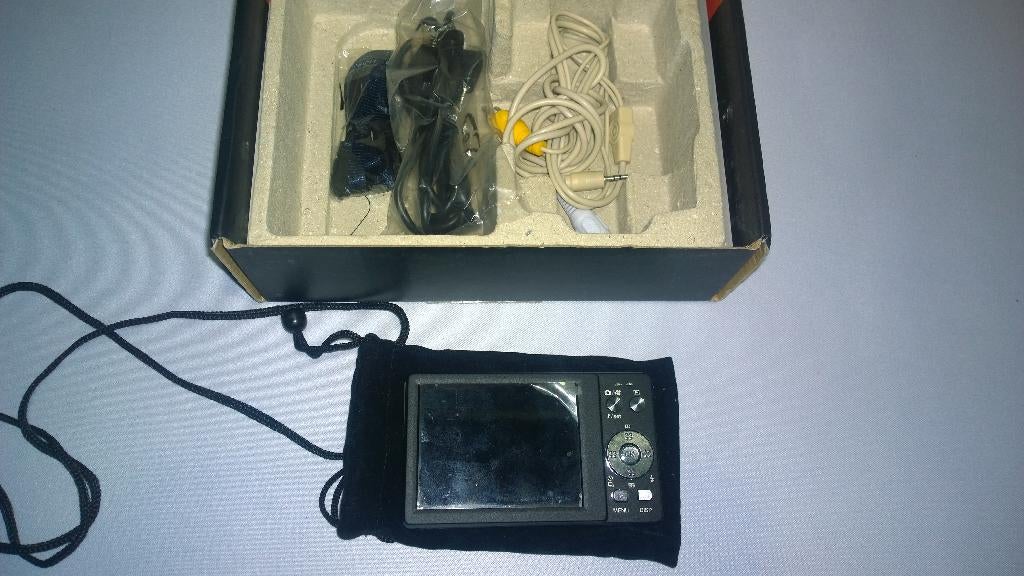 Odys Slim Q600 digitale retro camera, jaren 90, Ophalen, Gebruikt, Overige Merken, Geen optische zoom
