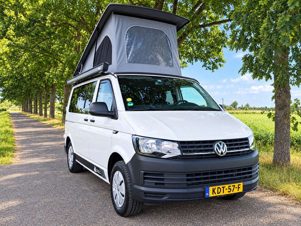 Volkswagen T6 Camper 4 persoons 2019 | 114 PK | Euro 6 | KWB, Buscamper of Camperbus, Volkswagen, Berliner Ring 2, 38440 Wolfsburg, Duitsland