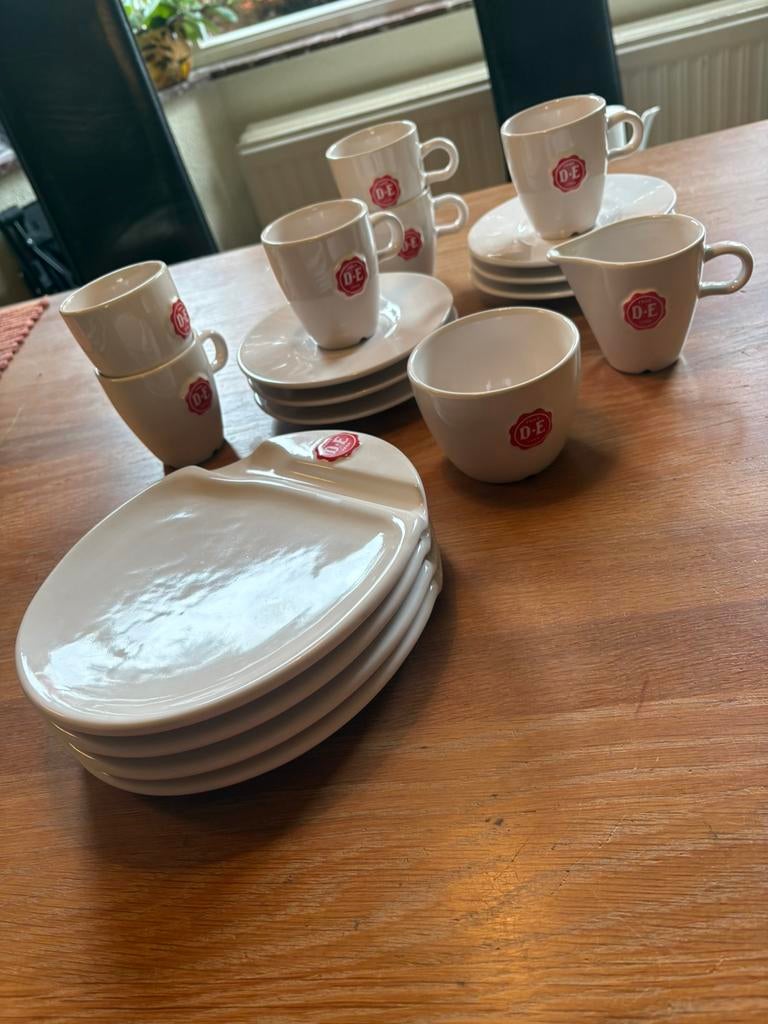 Douwe Egberts koffie servies, Ophalen, Overige materialen, Zo goed als nieuw, Overige stijlen