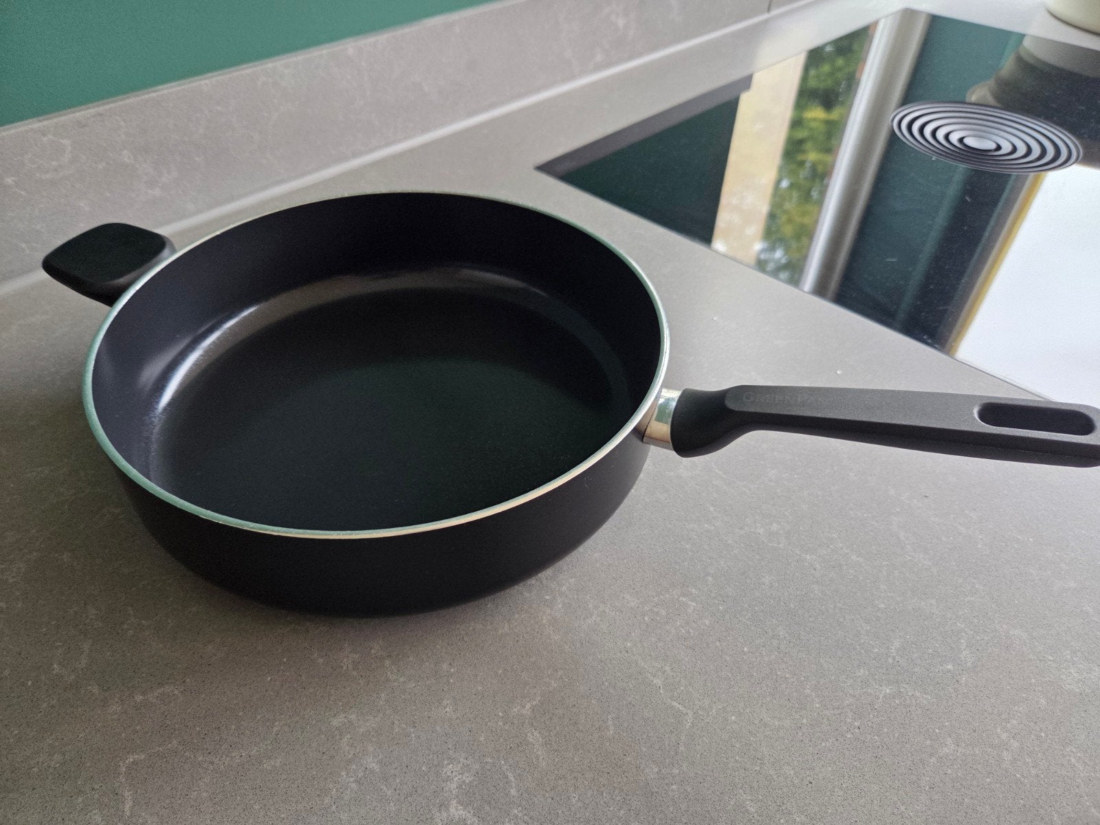 GreenPan Memphis Hapjespan 28cm, Koekenpan, Aluminium, Ophalen of Verzenden, Zo goed als nieuw