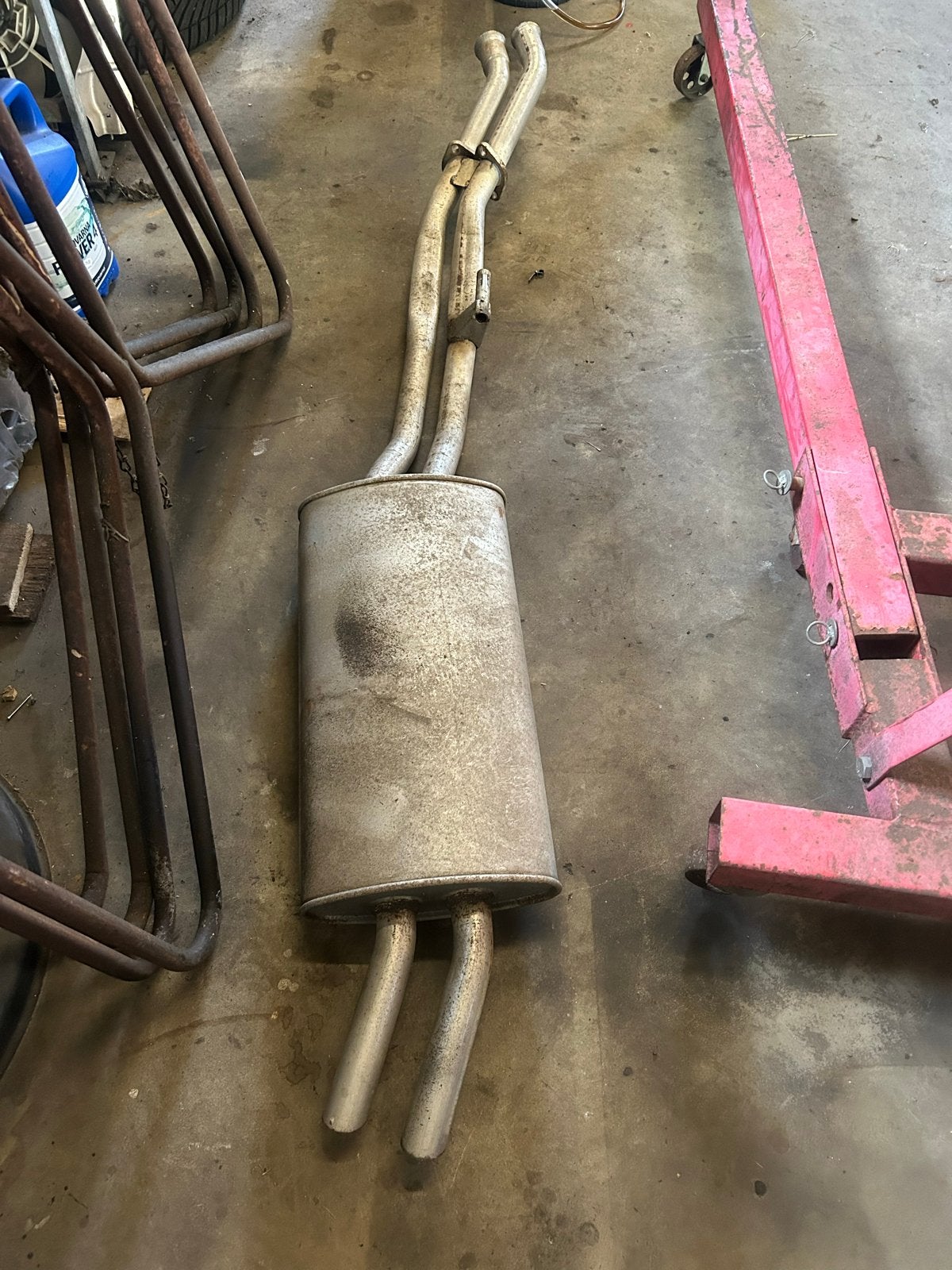 Uitlaat demper BMW E30 320i/325i (einddemper), Auto-onderdelen, Uitlaatsystemen, Ophalen, Gebruikt, BMW