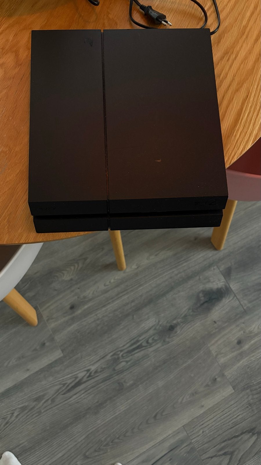 Playstation 4 Pro met 2 controllers, Ophalen, Met 2 controllers, Zo goed als nieuw, 1 TB