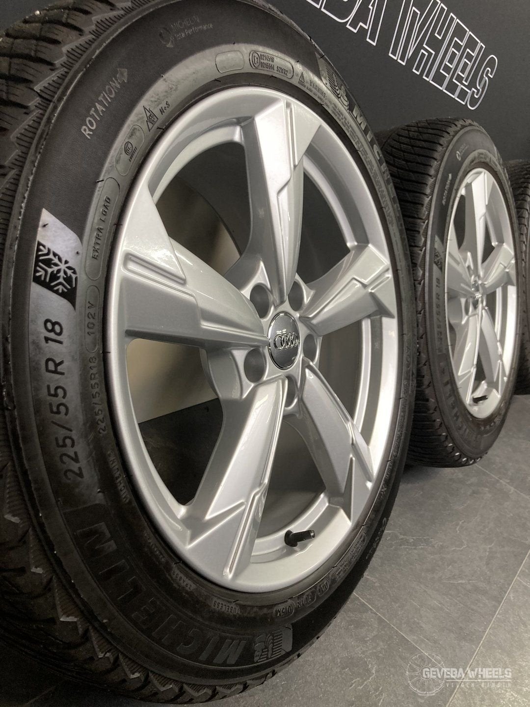 18” originele Audi A6 C8 velgen + winterbanden 5x112    4K0, 18 inch, Gebruikt, -, -