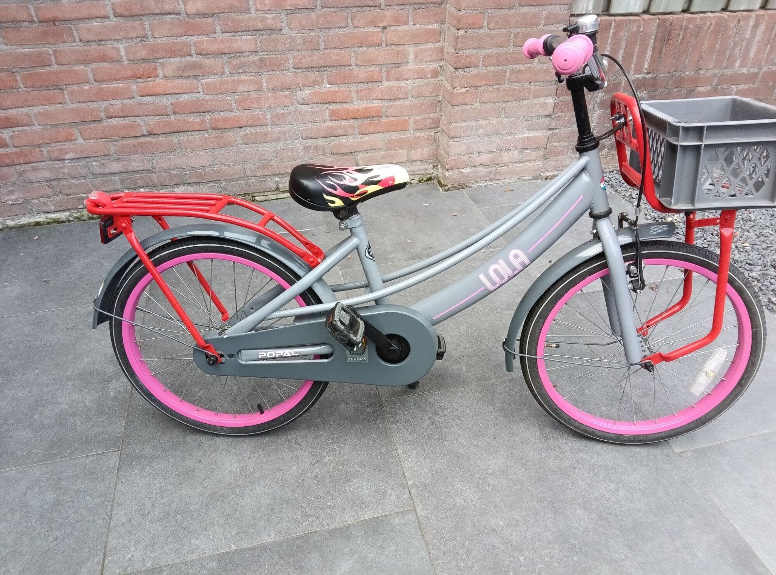 Popal Lola meisjesfiets 20 inch met kratje voor op nette🚴, Ophalen, Zo goed als nieuw, Velgrem, Popal