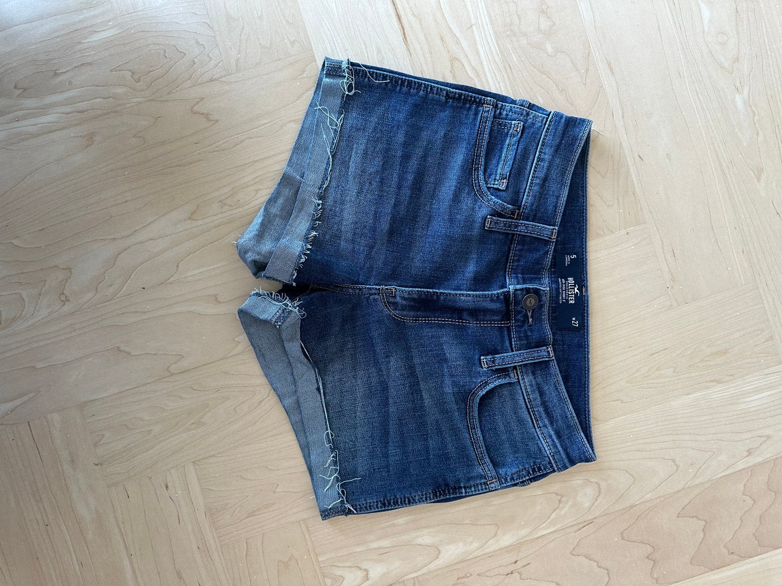 Hollister Mid-Rise Short 3" spijkershort W27, Kort, Zo goed als nieuw, Maat 36 (S), Verzenden
