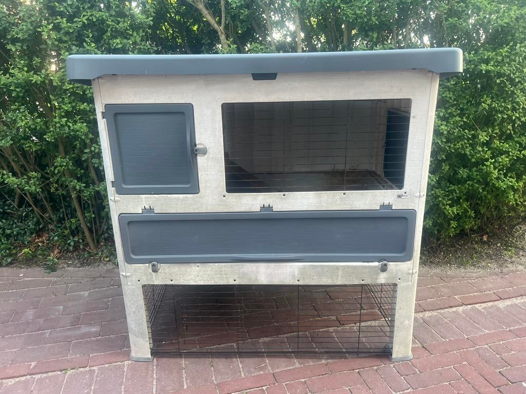 Konijnenhok, kunststof met toebehoren, Dieren en Toebehoren, Knaagdieren en Konijnen | Hokken en Kooien, Ophalen, 90 cm of meer