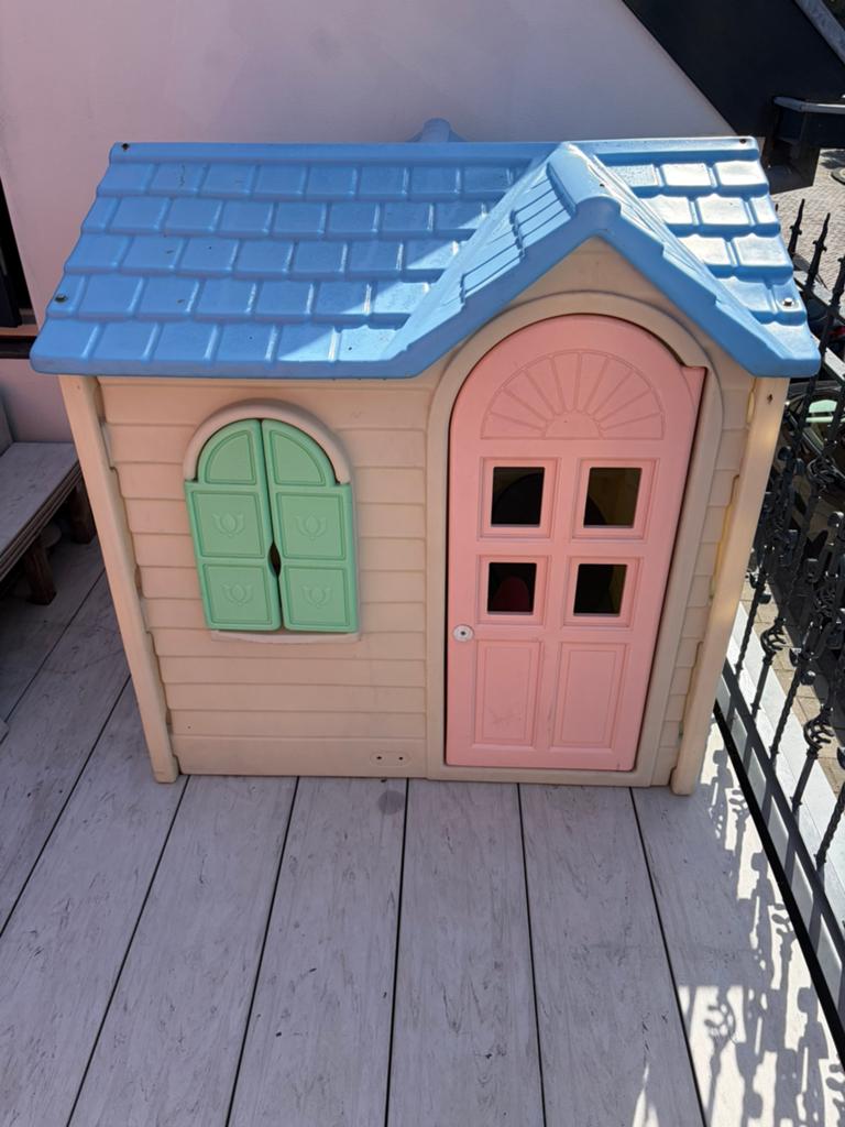 Little trikes speelhuisje, Ophalen, Zo goed als nieuw, Kunststof