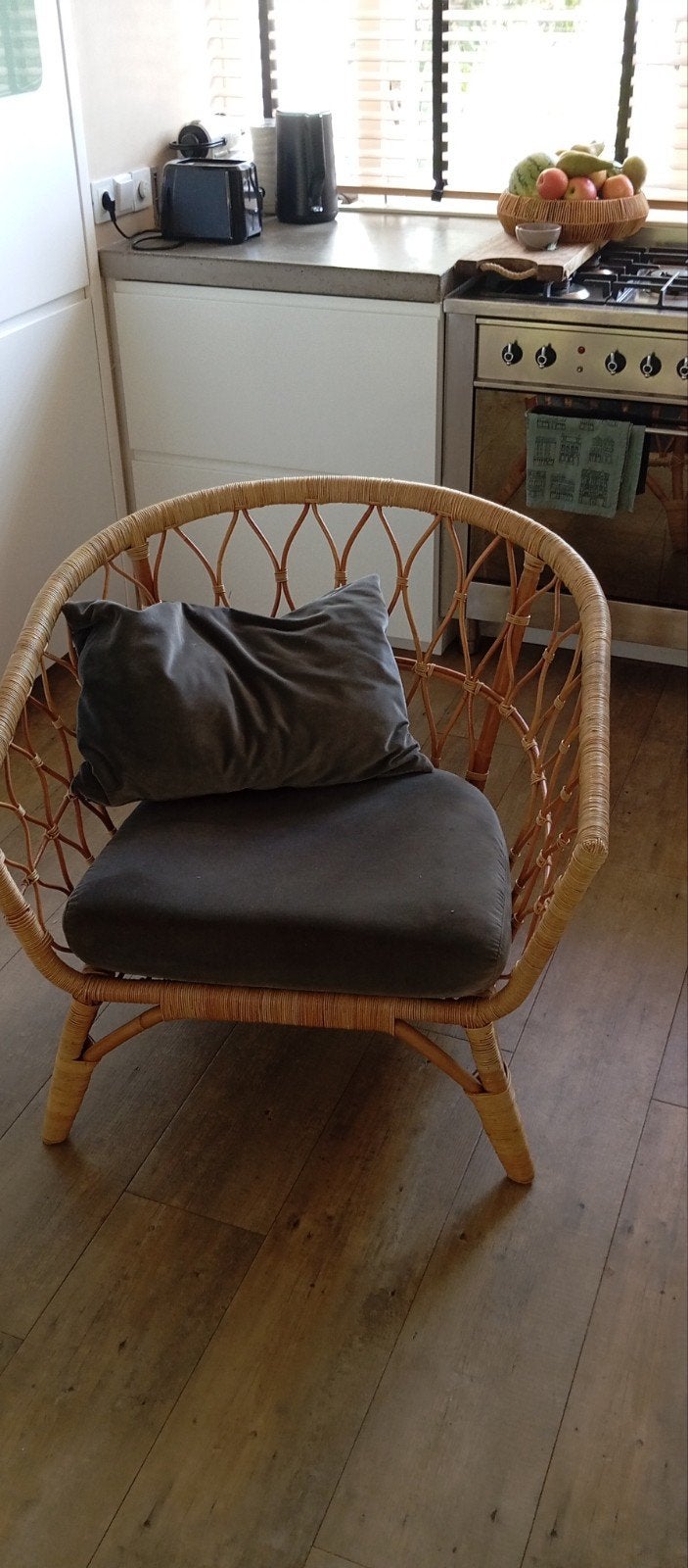 Ikea Rotan Stoel - Populaire Model met Kussen, Ophalen, Gebruikt, Overige kleuren, Eén