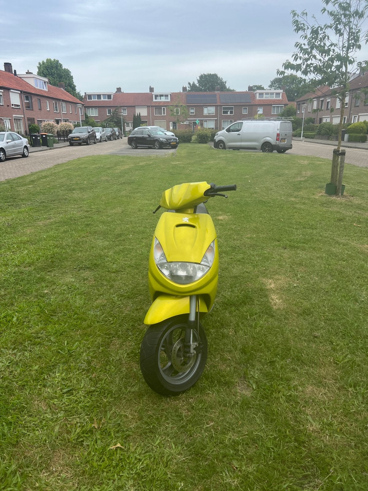 Peugeot vivacity 8411 km, Ophalen, Tweetakt, Maximaal 45 km/u, Zo goed als nieuw