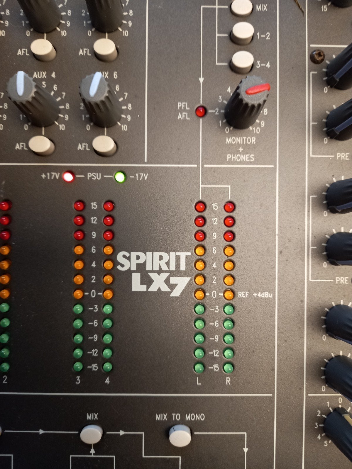 Te koop nette gebruikte soundcraft lx7 met multikabel, Muziek en Instrumenten, Ophalen, Gebruikt, 10 tot 20 kanalen