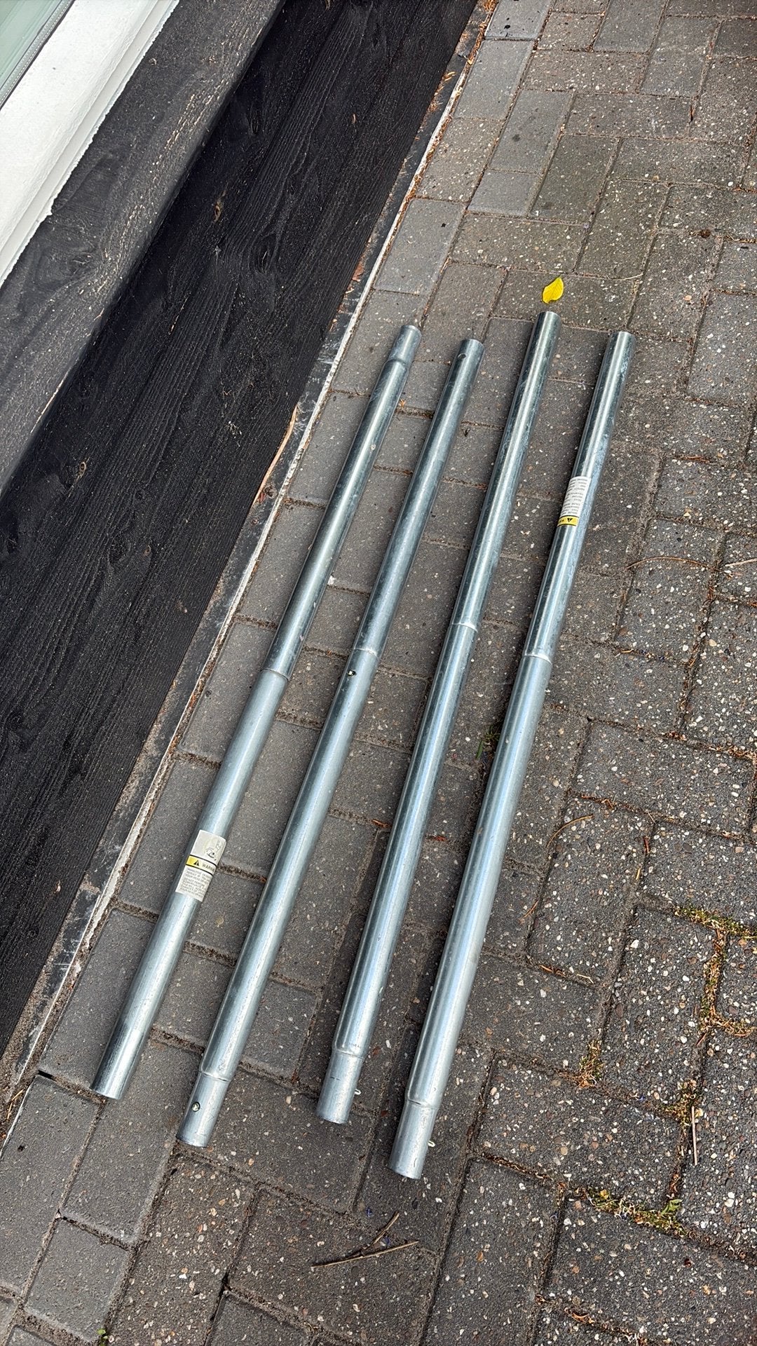 Tentstokken 8 stuks 40mm doorsnee en 55 cm lang, Ophalen, Zo goed als nieuw