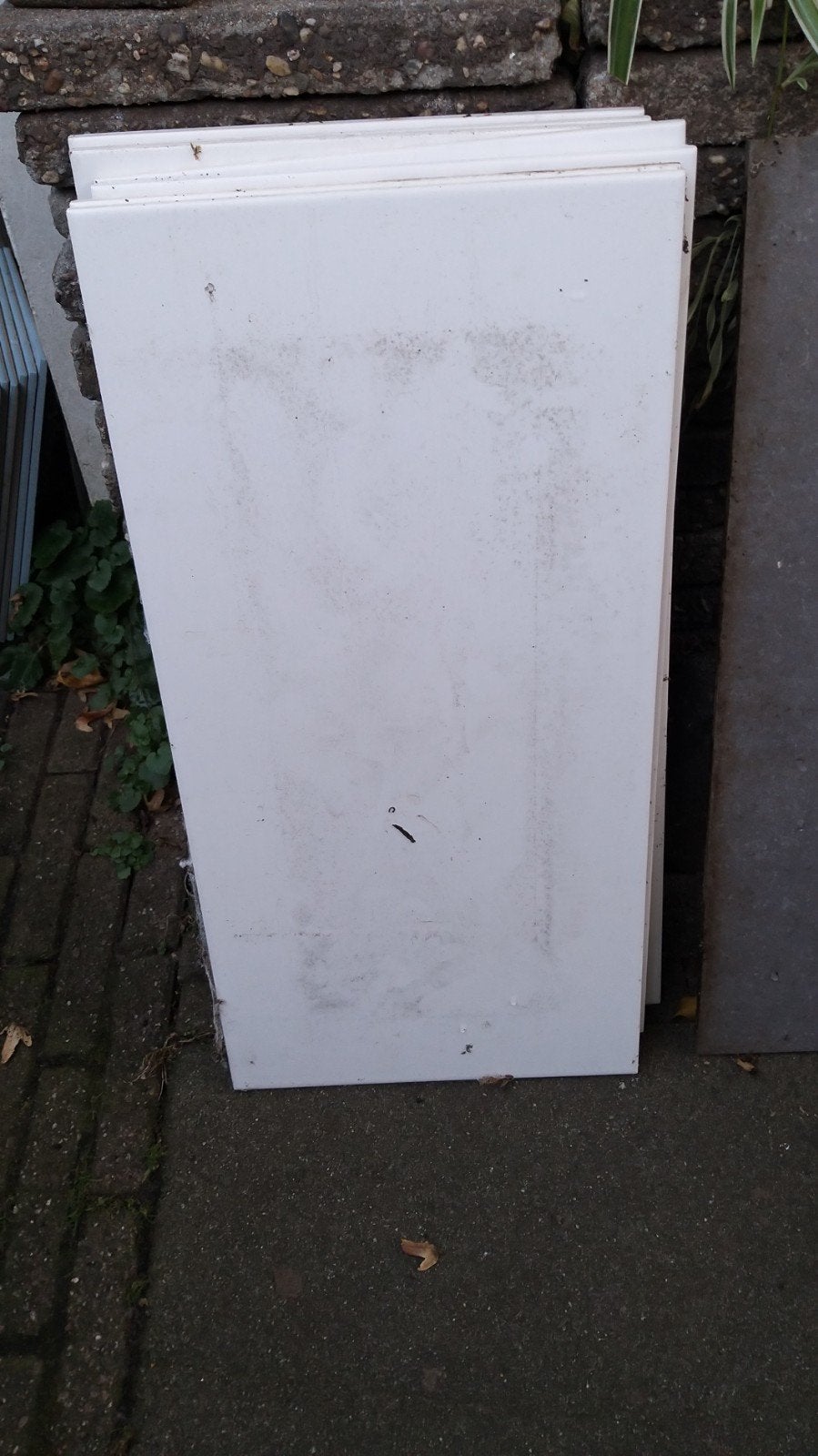 8 witte tegels - 60x30 cm, Ophalen, 40 tot 60 cm, Zo goed als nieuw, Minder dan 5 m²