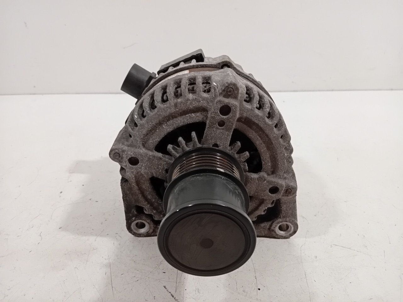 Dynamo Ford C-Max, Onderdelen@venauto.nl, Van der Ven Autorecycling B.V., Gebruikt, Ettenseweg 76, 4706 PB Roosendaal, The Netherlands