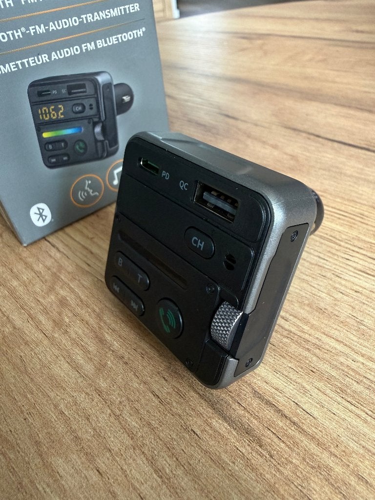 Tronic Bluetooth FM-transmitter, Ophalen of Verzenden, Zo goed als nieuw