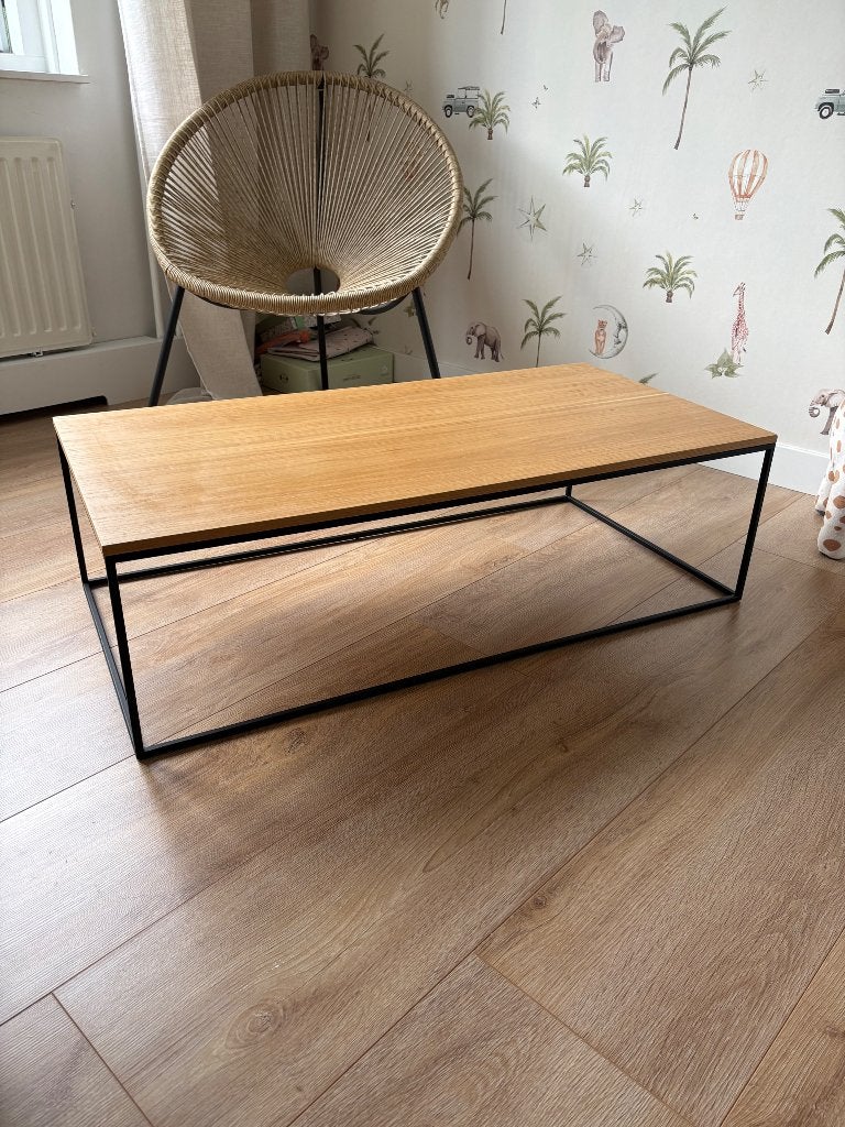 Noo.ma salontafel - Hout met zwart metalen frame, Huis en Inrichting, Tafels | Salontafels, Gebruikt, 100 tot 150 cm, Modern, Industrieel
