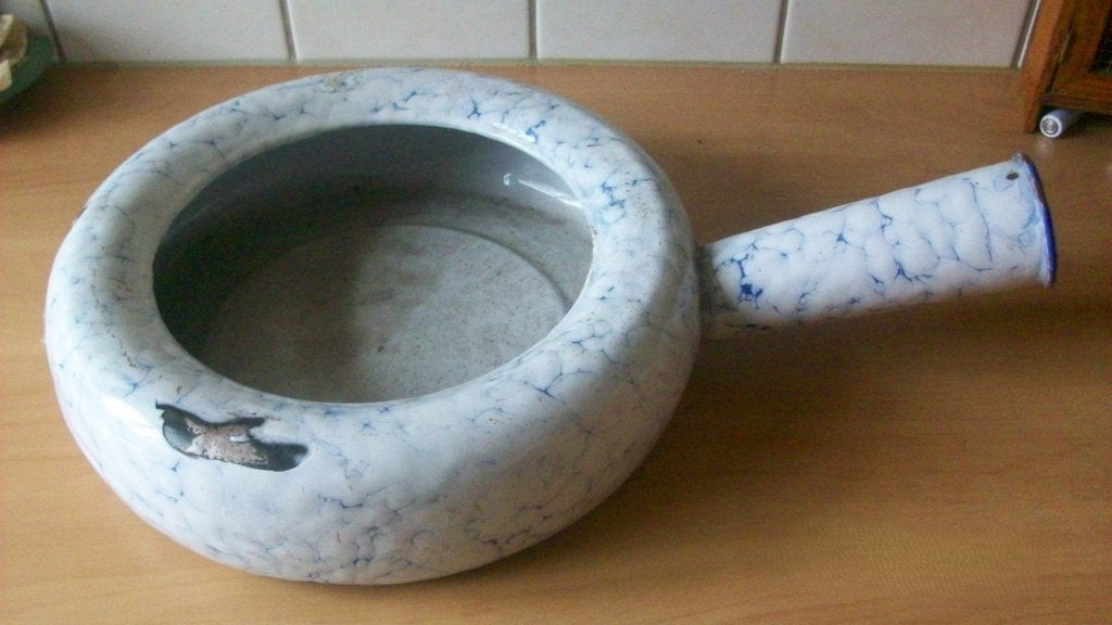 Franse blauw geaderde emaille po / nachtspiegel / ondersteek, Ophalen of Verzenden