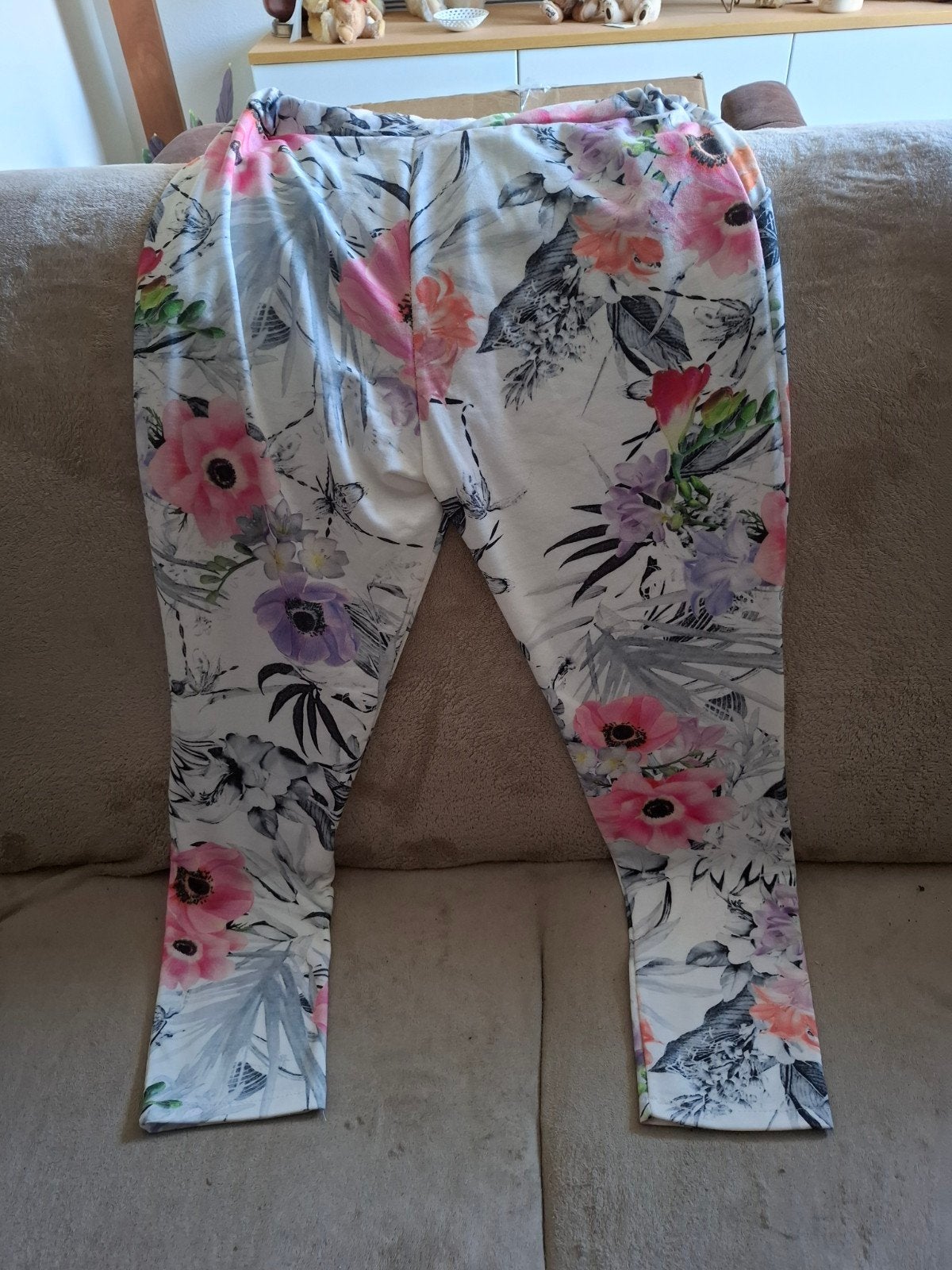 Luchtige damesbroek, Kleding | Dames, Broeken en Pantalons, Ophalen of Verzenden, Zo goed als nieuw, Maat 38/40 (M), Lang