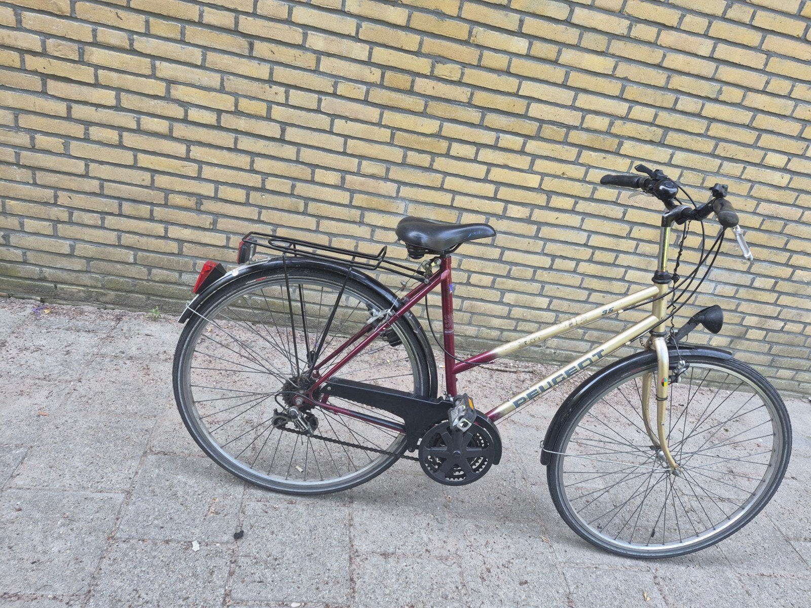 Peugeot Damesfiets - Goede staat 28 inch 7 verselingenen, Fietsen en Brommers, Fietsen | Dames | Damesfietsen, Velgrem, Versnellingen