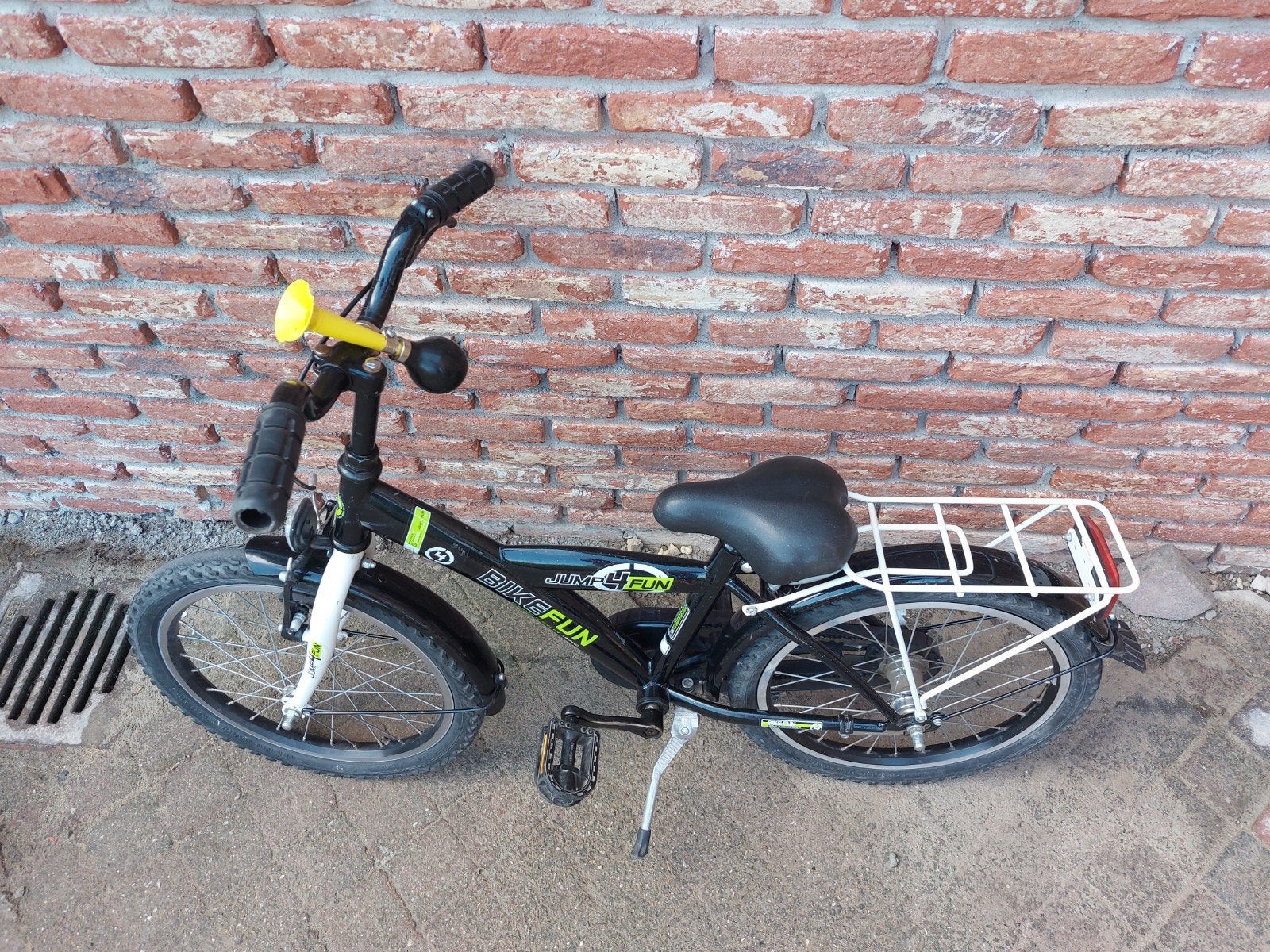 kinderfiets 18 inch, bike fun, nette staat, Fietsen en Brommers, Fietsen | Kinderfietsjes, Ophalen, Zo goed als nieuw, BIKE FUN