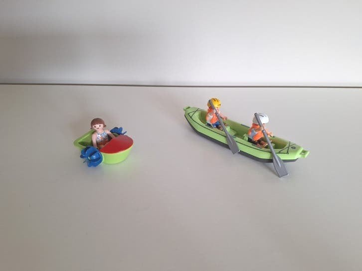 Playmobil waterfiets en kajak 6675 en 6892, Kinderen en Baby's, Speelgoed | Playmobil, Ophalen of Verzenden, Zo goed als nieuw