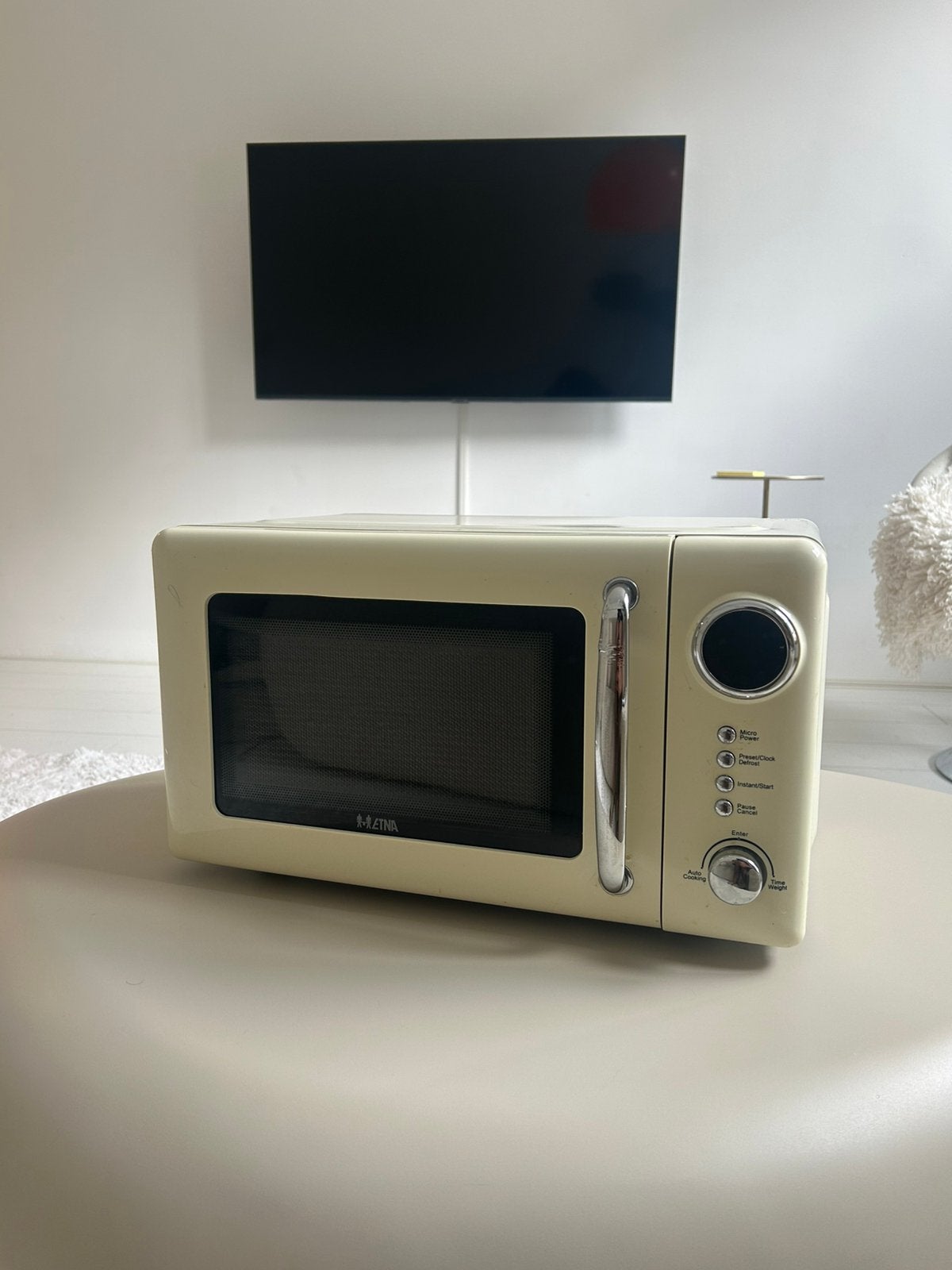 ETNA Retro Magnetron 20L 800W – Crème – Zeer nette staat, Minder dan 45 cm, Ophalen of Verzenden, Draaiplateau, Vrijstaand