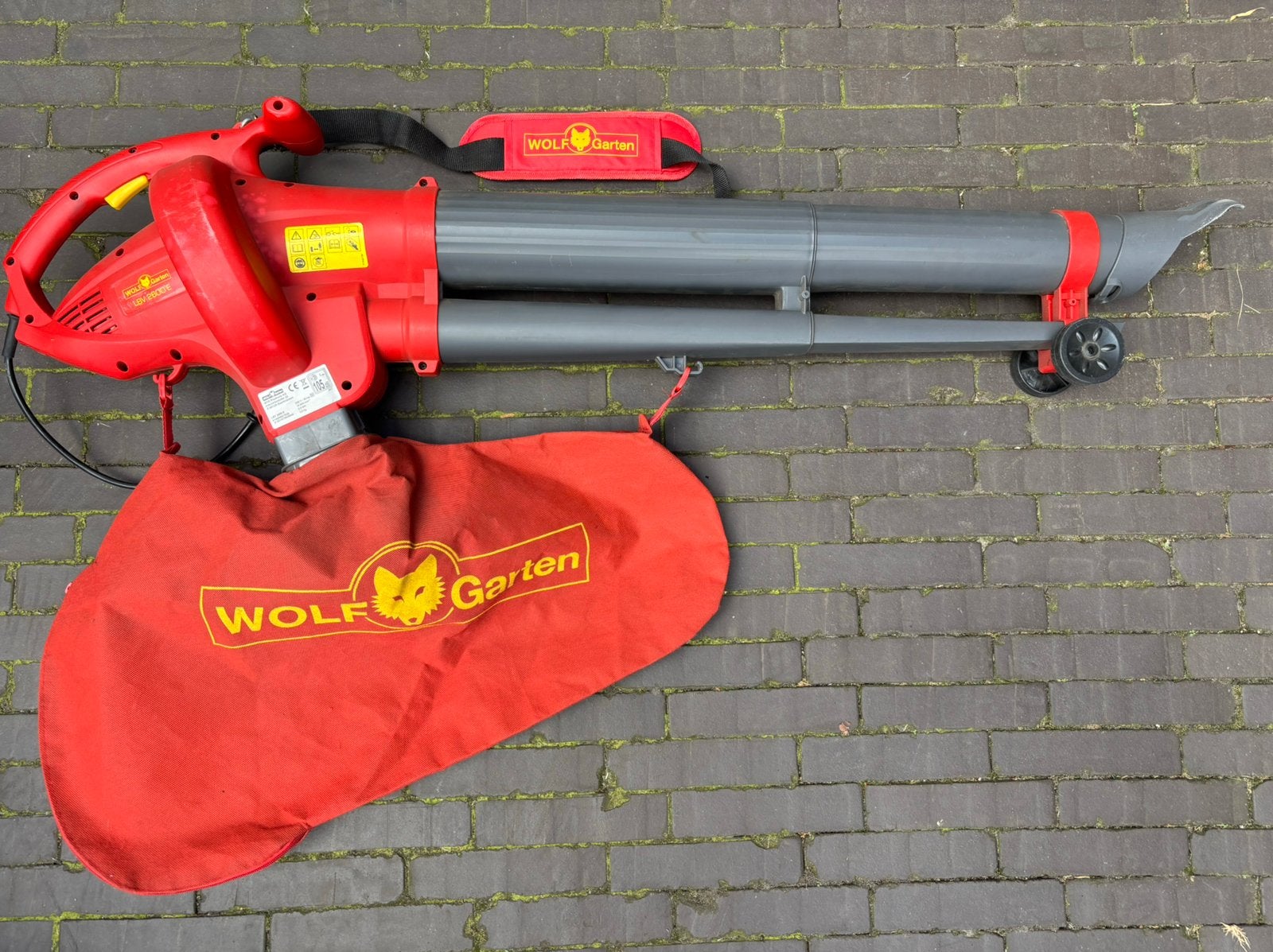 LBV 2600 E ELEKTRISCHE BLADBLAZER, Ophalen, Gebruikt, Elektrisch, Met opvangzak