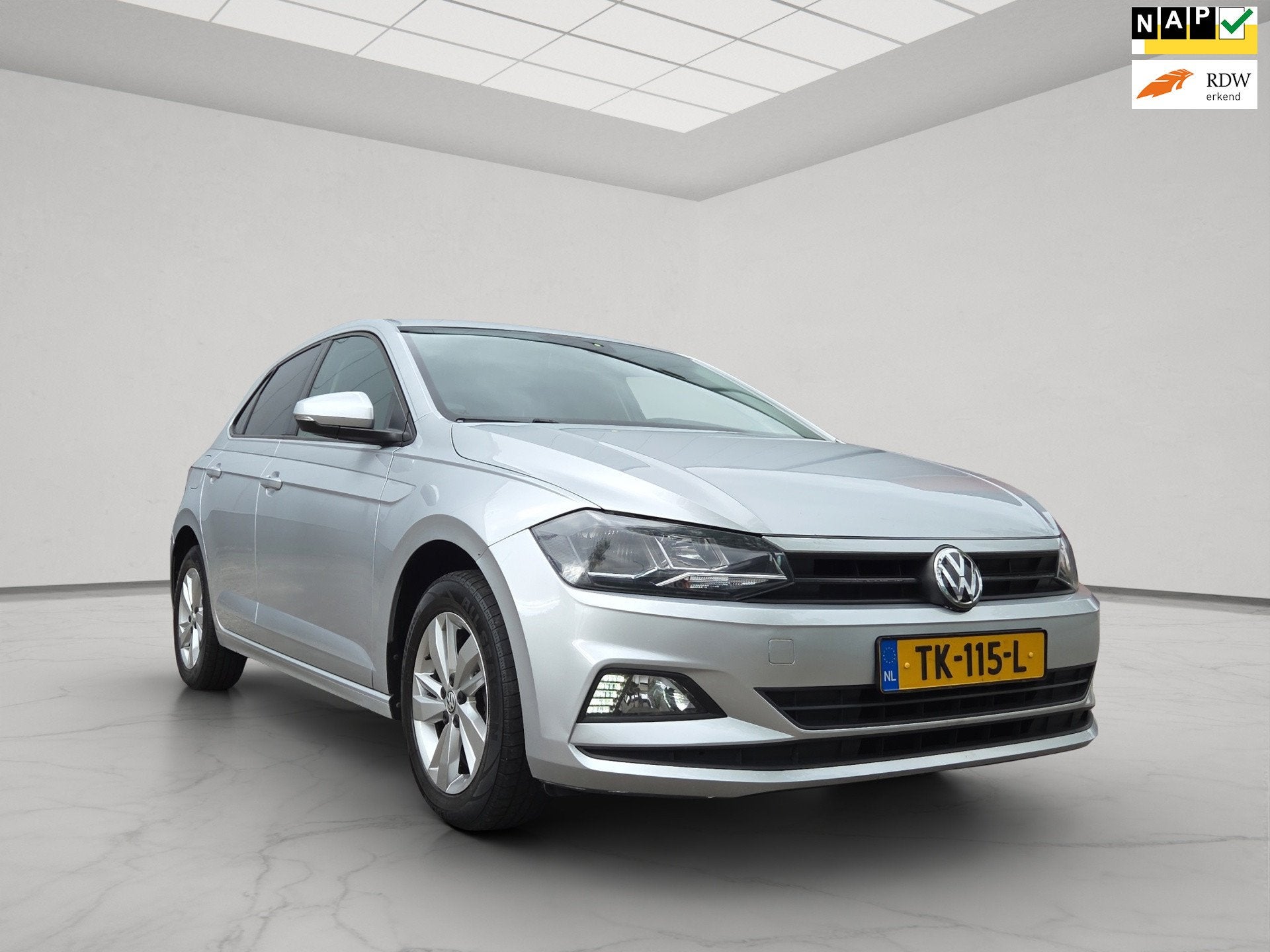 Volkswagen Polo 1.0 TSI Beats, Voorwielaandrijving, Stof, 23 km/l, Bedrijf