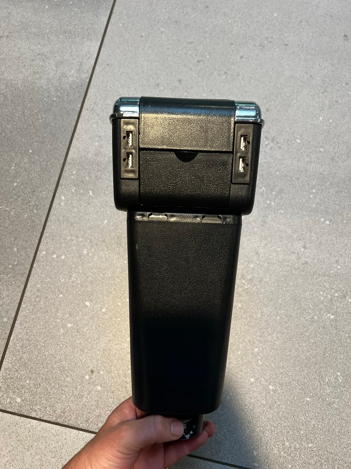 Armsteun Renault Clio 4 (2013-2019) met USB-poorten, Ophalen of Verzenden, Gebruikt