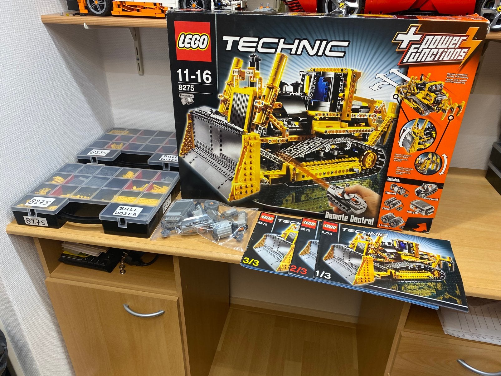 Lego technic 8275 RC Bulldozer + Doos, Ophalen of Verzenden, Zo goed als nieuw