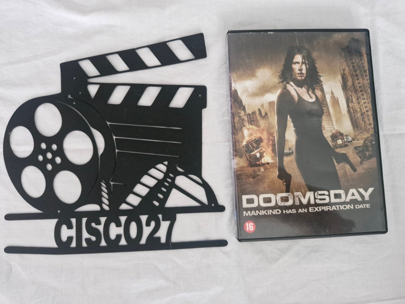 Doomsday, Engels, Vanaf 16 jaar, Nederlands, Actie