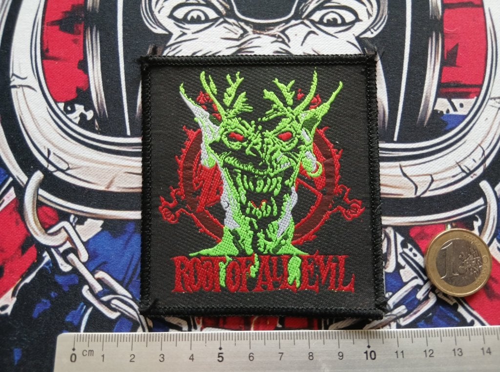 Slayer zeldzame vintage 1988 patch 65 root of all evil metal, Verzamelen, Ophalen of Verzenden, Nieuw, Kleding