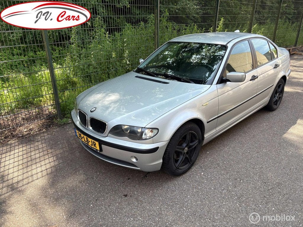 BMW 3-serie 316i Executive, Auto's, Achterwielaandrijving, 4 cilinders, Handgeschakeld, Particulier