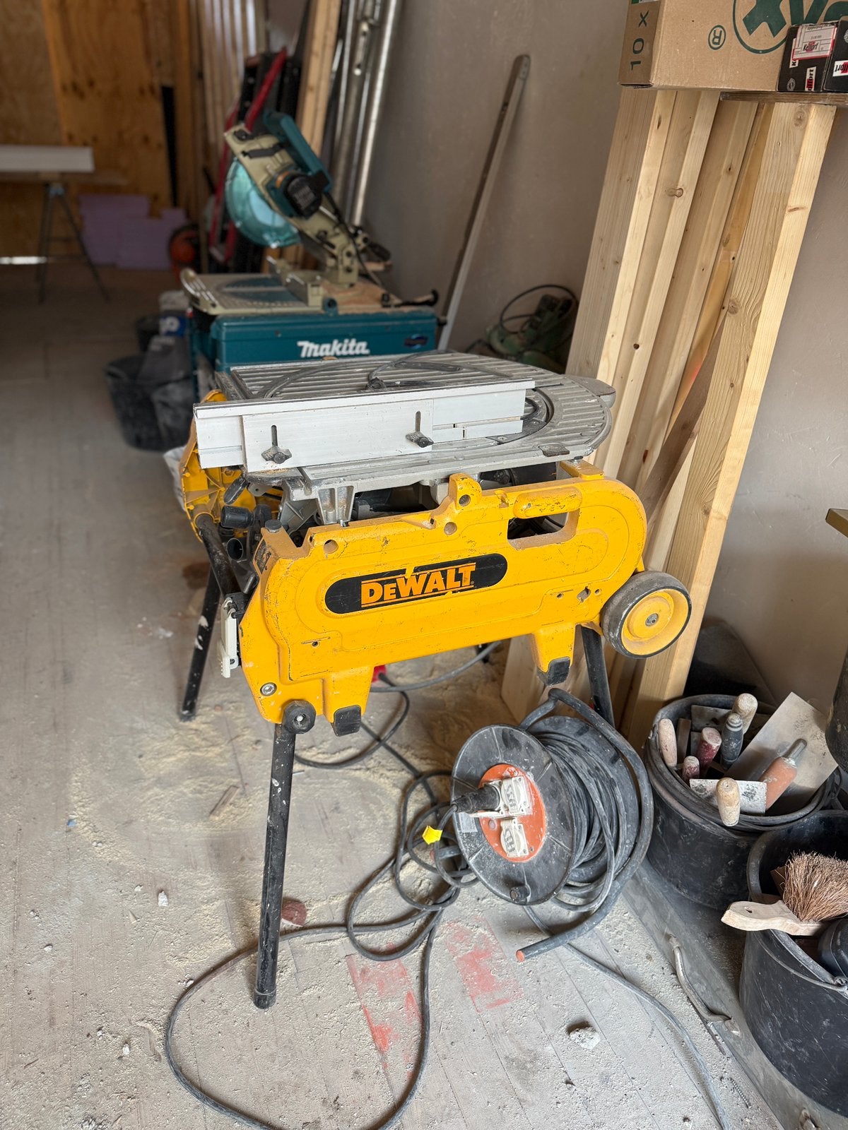 DeWalt zaagtafel / flipover zaagmachine, Doe-het-zelf en Verbouw, Gereedschap | Zaagmachines, Ophalen, Gebruikt
