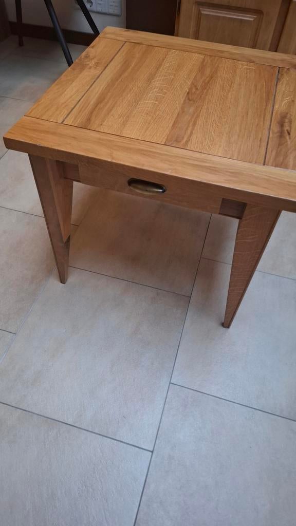 2 Licht Eiken tafeltjes met lade, Huis en Inrichting, Tafels | Salontafels, Ophalen, 50 tot 100 cm, 50 tot 75 cm, 50 tot 100 cm