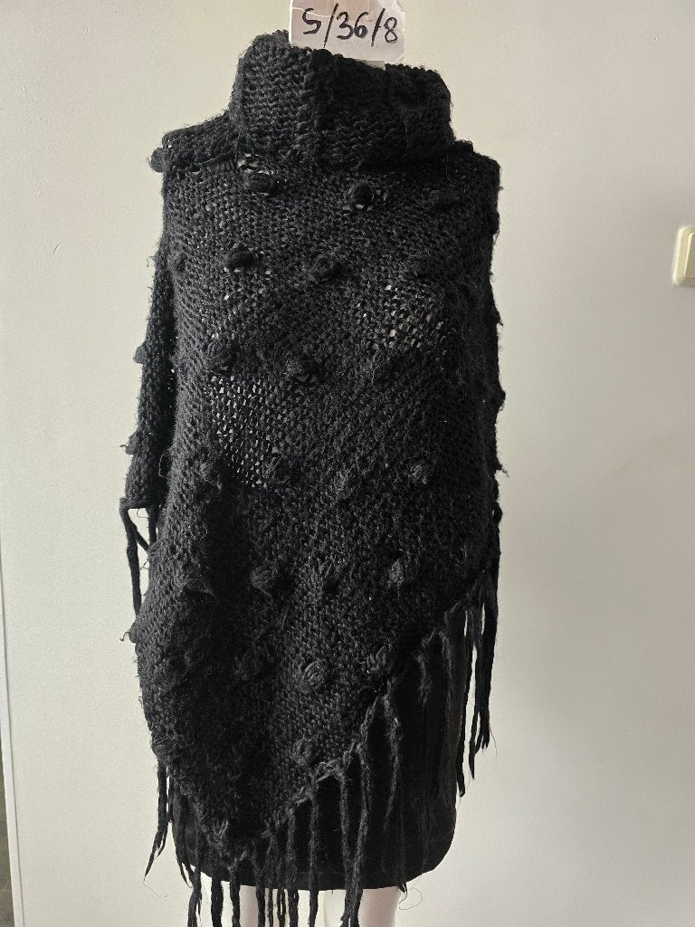 Poncho maat S/M, Ophalen of Verzenden, Zo goed als nieuw, Maat 38/40 (M), Zwart