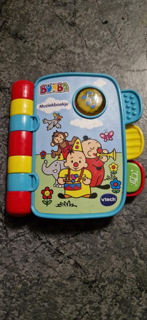 BUMBA activity boek met geluid nu 3 euro, Ophalen of Verzenden, Zo goed als nieuw, 6 maanden tot 2 jaar