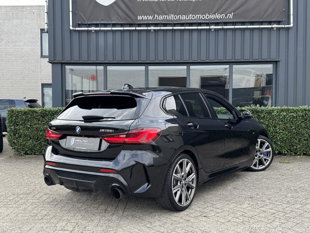 BMW 1-serie M135i 306pk xDrive High Executive M Sportpakket, 1998 cc, Gebruikt, 4 cilinders, Alcantara