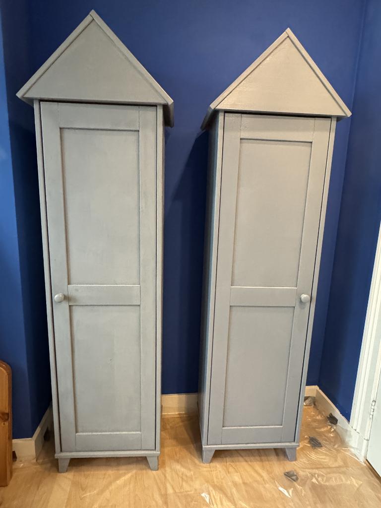 Set van 2 massief-houten Ikea-kastjes voor de kinderkamer, Ophalen, Gebruikt, Overige typen