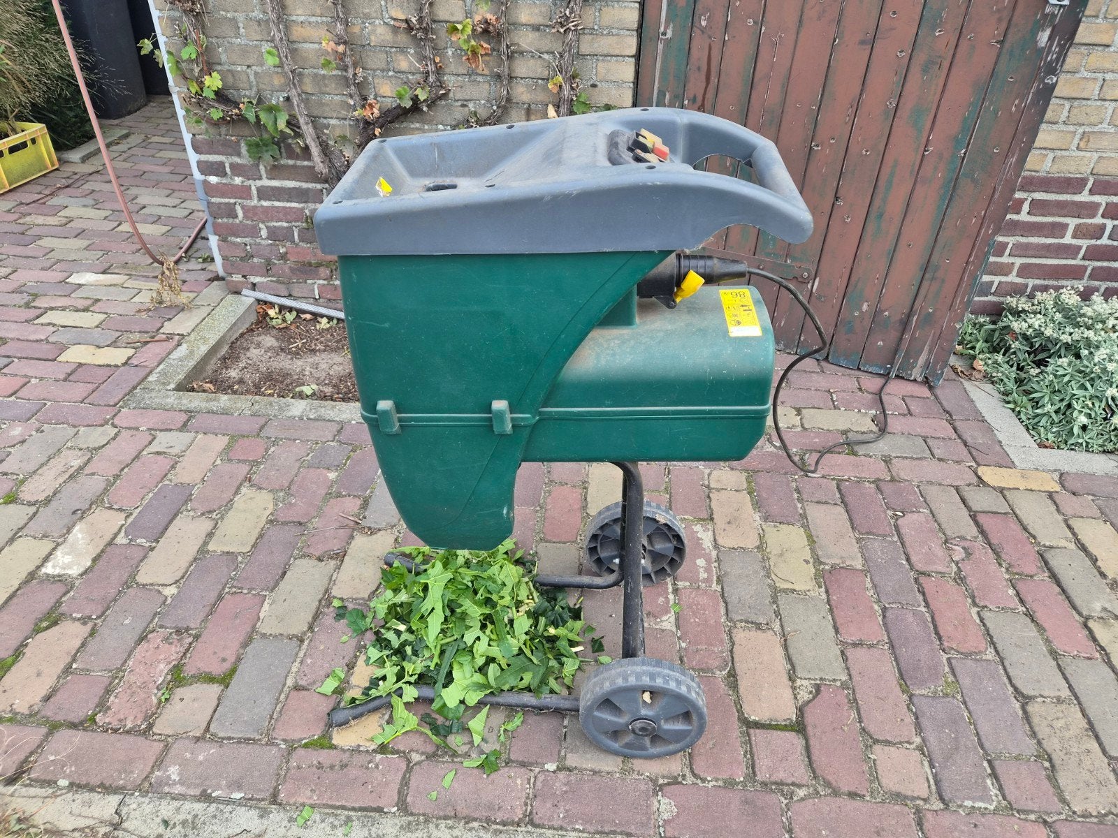 Elektrische takkenversnipperaar - Gebruikt, Ophalen, Gebruikt, Elektrisch, Onbekend