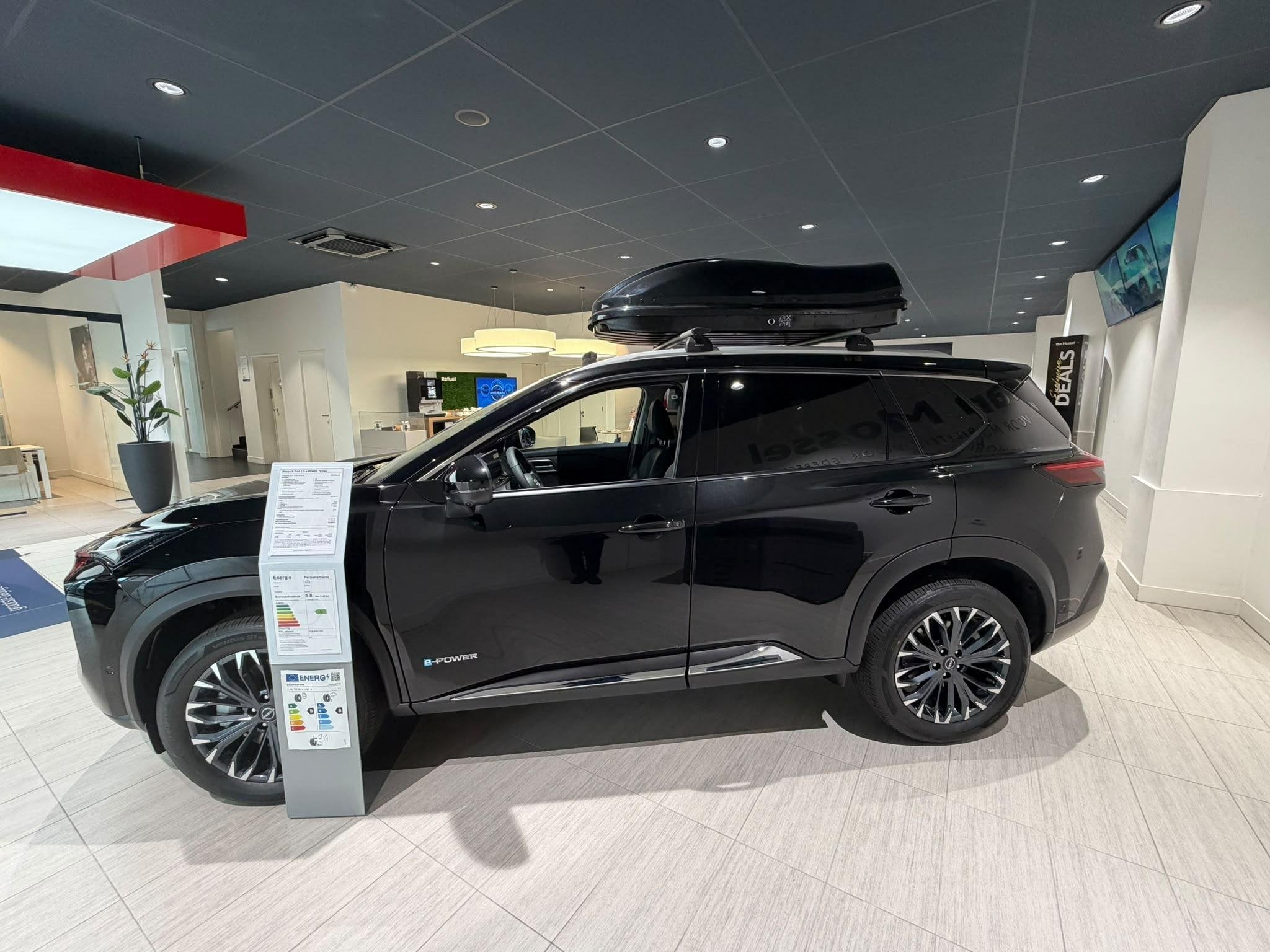Nissan X-Trail 1.5 e-Power Tekna | Nieuw uit voorraad leverb, 1497 cc, Euro 6, 2 kWh, Zwart